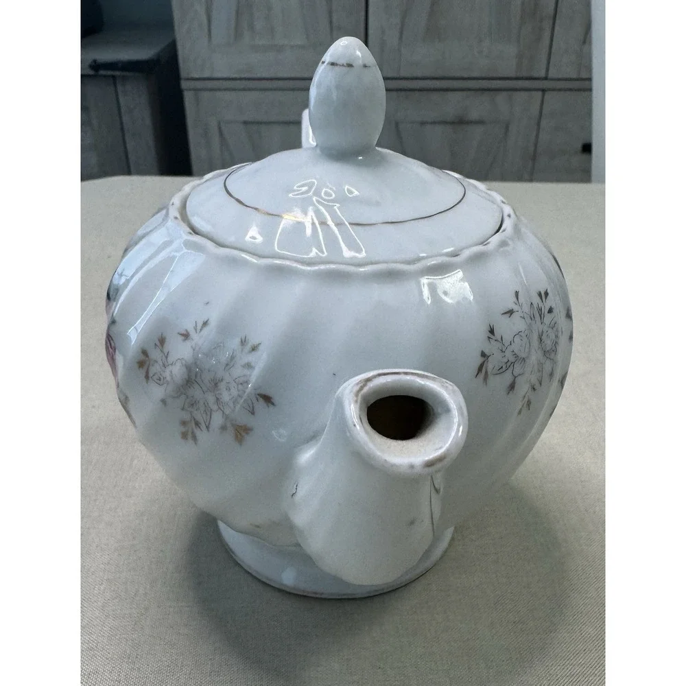 Vintage Floral Teapot‎ White Ceramic Pink Roses Gold Trim Cottagecore Shabby